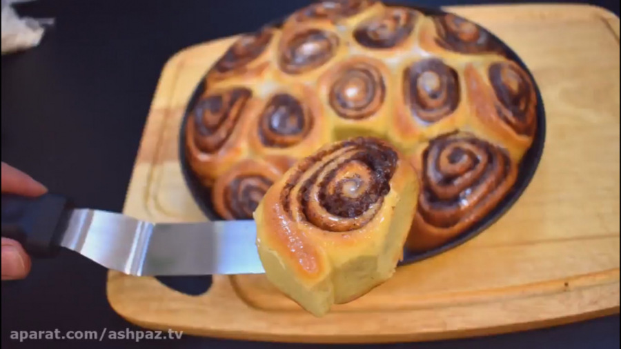 شیرینی رولت دارچینی