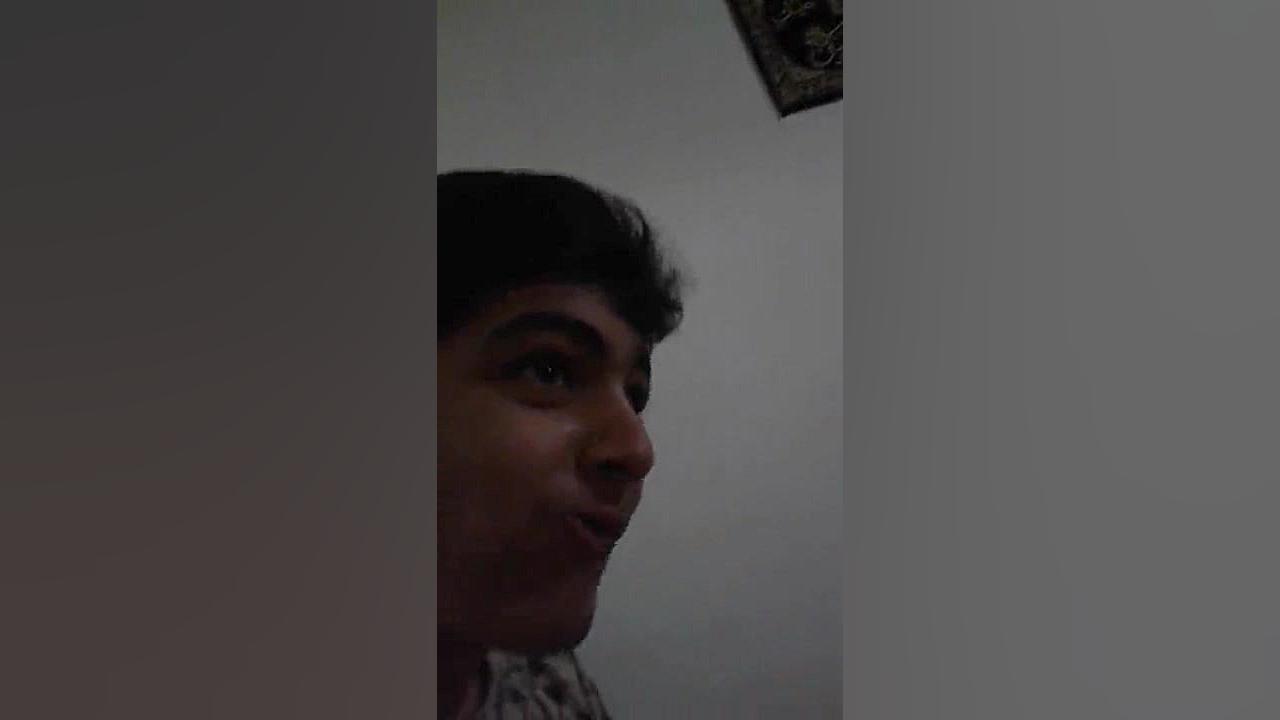 وقتی که موز میخوری و مزه موز م...