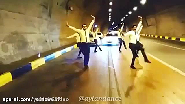 رقط اذری وسط اوتوبان