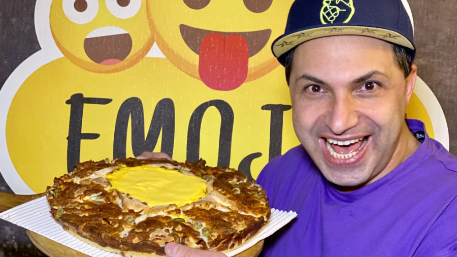 پیتزا ایموجی وان و رست بیف خفن