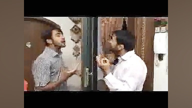 دروغ  طنز اجتماعی