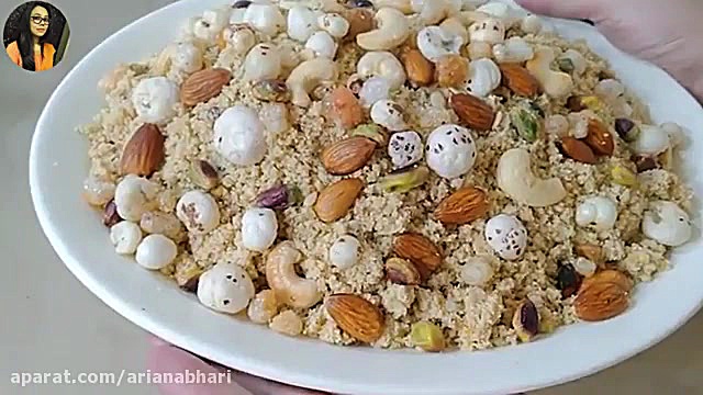 طرز تهیه حلوای پنیری در خانه