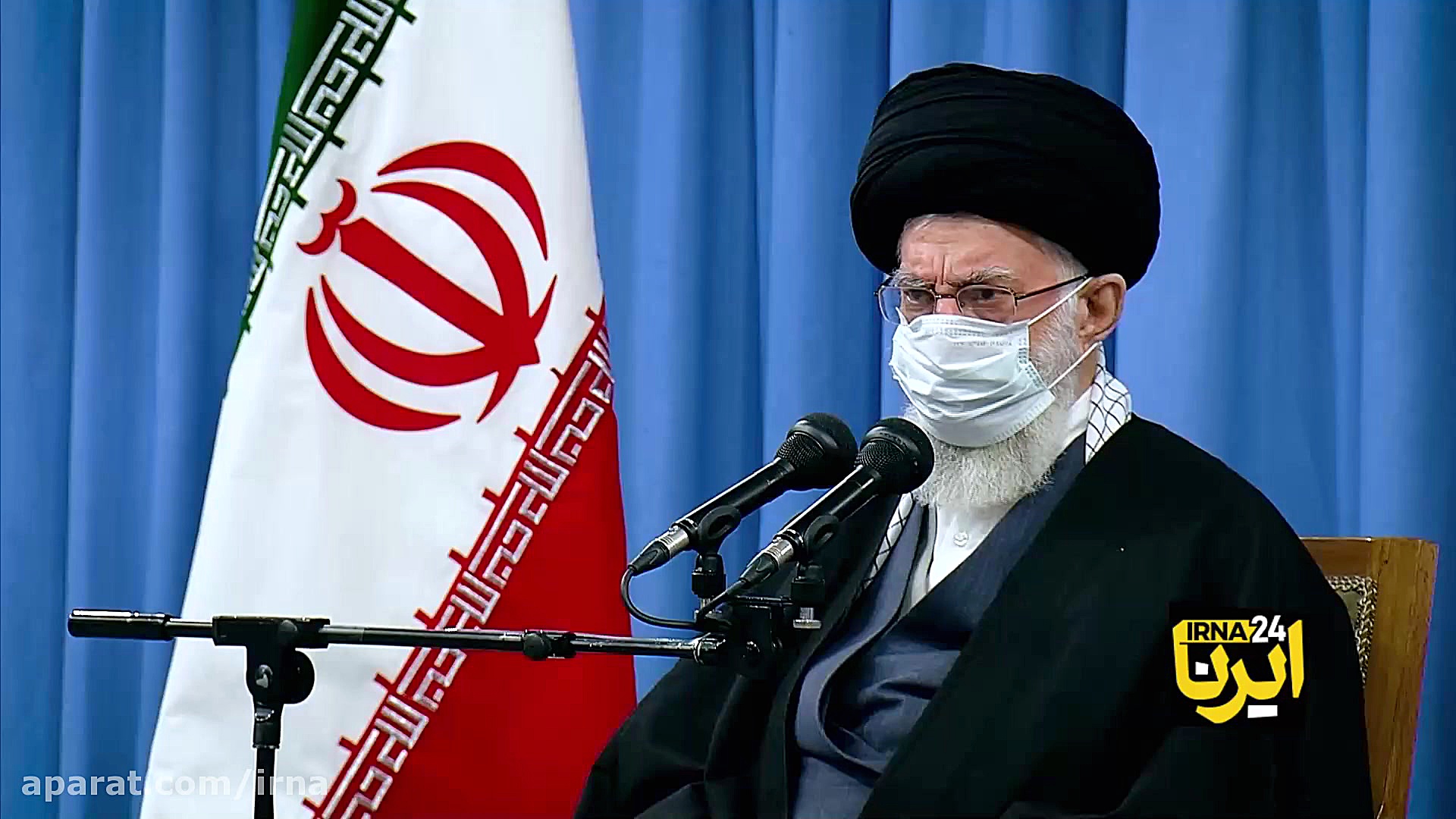 رهبر انقلاب: دو صدایی ایجاد نش...