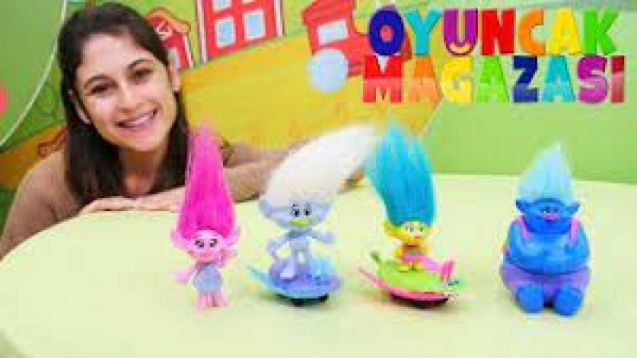 اسباب بازی  بازی با عروسک های...