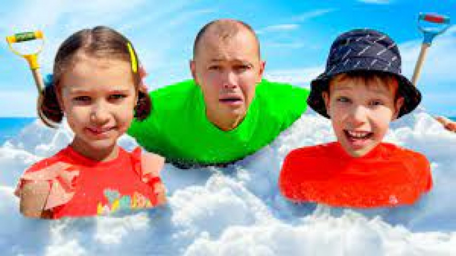 مکس و کتی  بازی در شهر یخی کود...