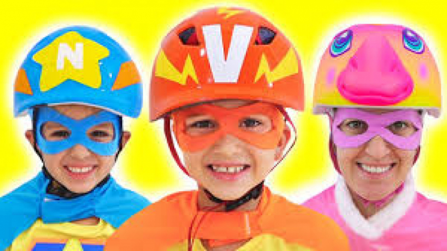 ولاد و نیکی در اسکوترها ابرقهر...