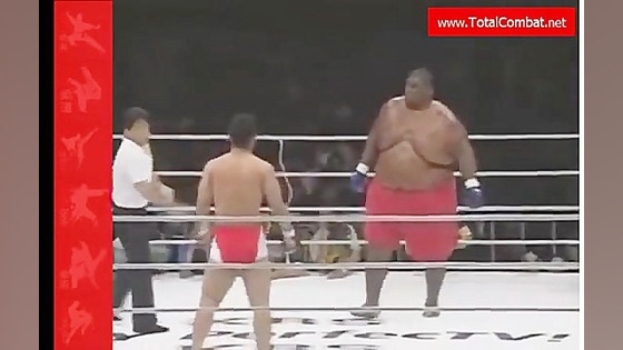 مبارزه حریف 273 کیلویی با حریف...