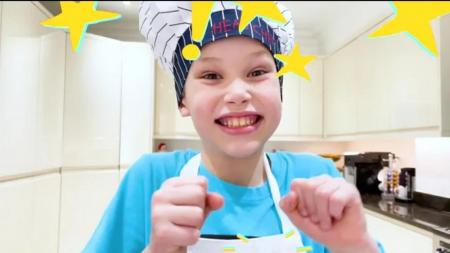 مکس و کتی همه چیز را برای تعطی...