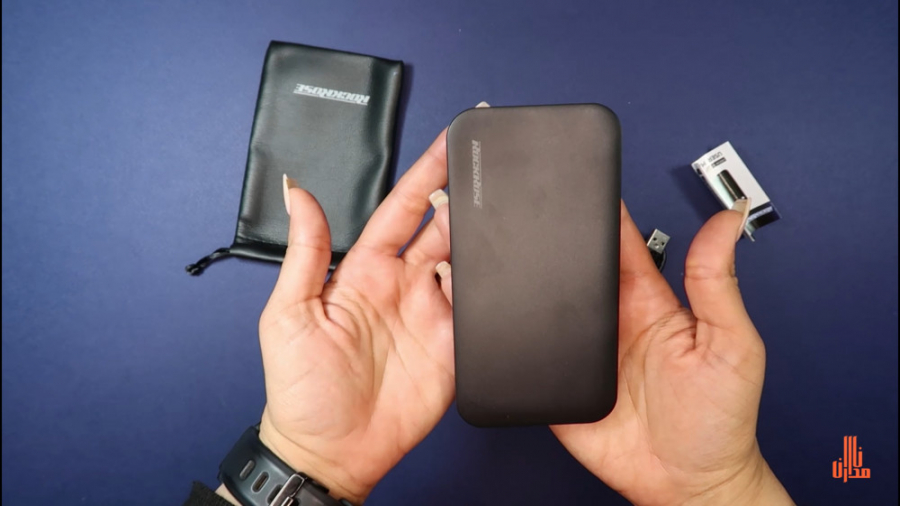 جعبه گشایی پاوربانک 10000 راک...