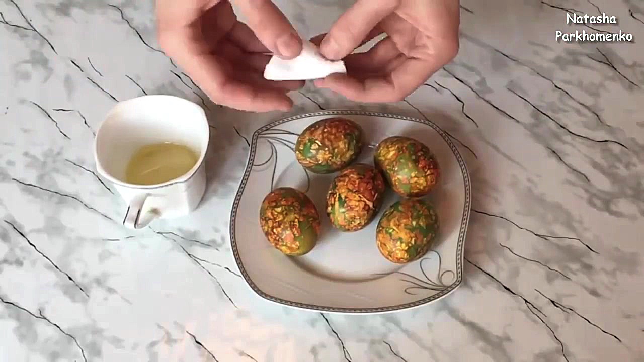 آموزش رنگ کردن تخم مرغ های هفت...