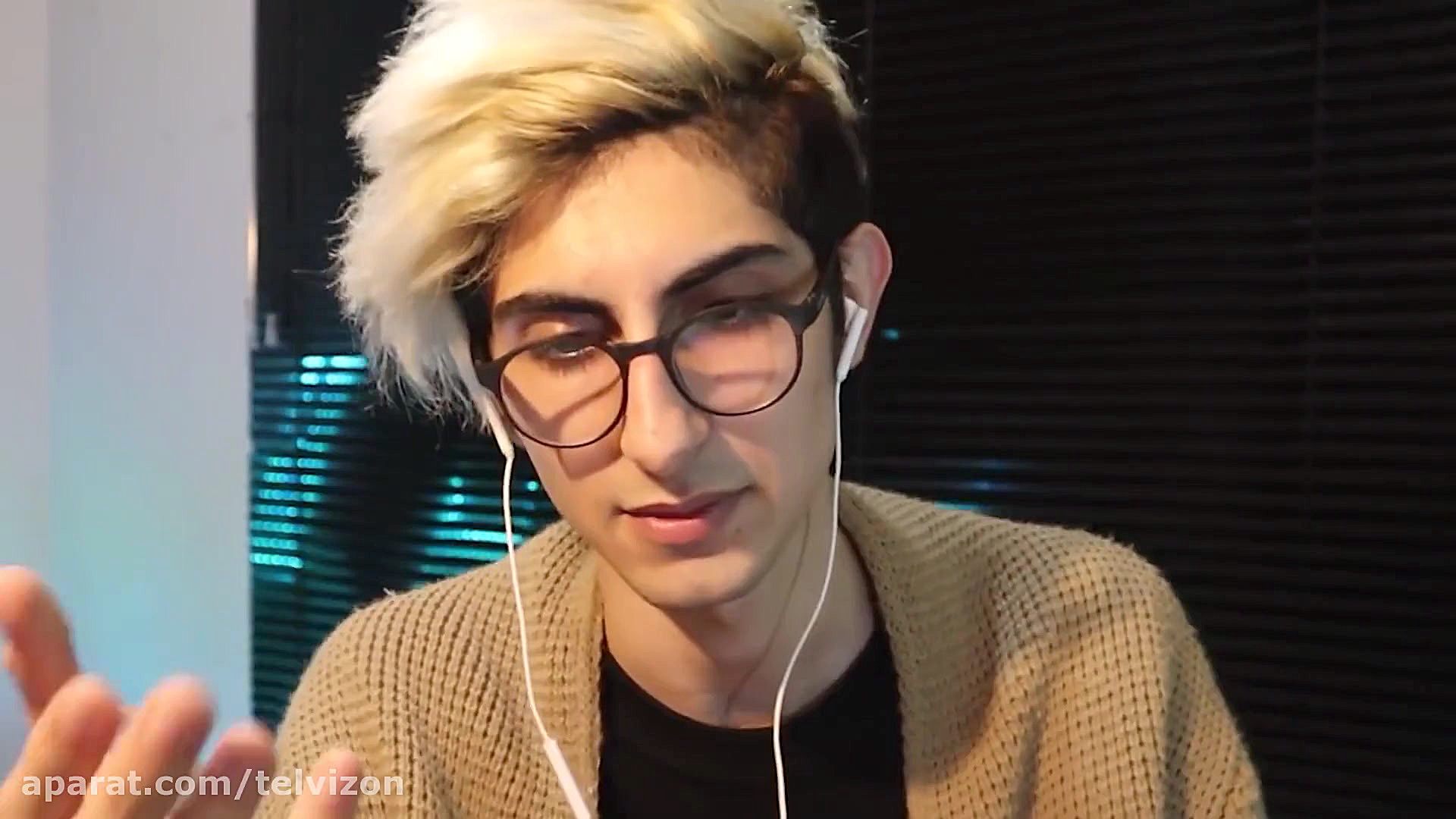 چقد سریع میزنه! واکنش به کارگر...