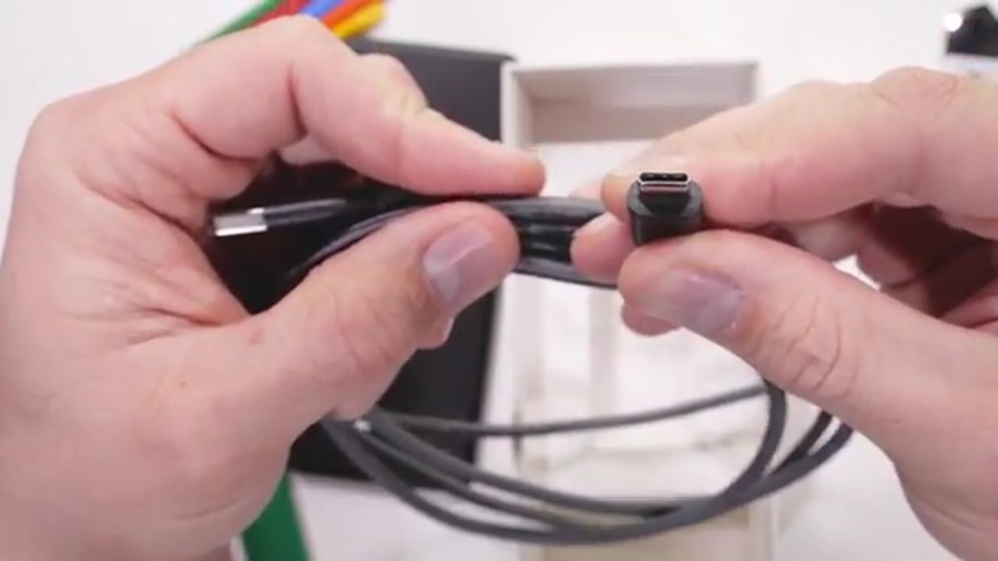 تست مقاومت سونی اکسپریا پرو