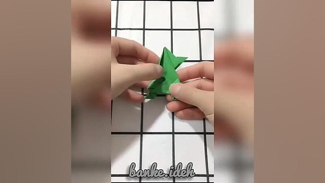 غورباقه اوریگامی متحرک