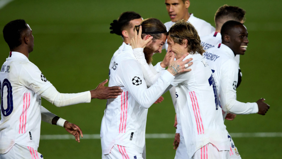 رئال مادرید ـ آتالانتا || دور...