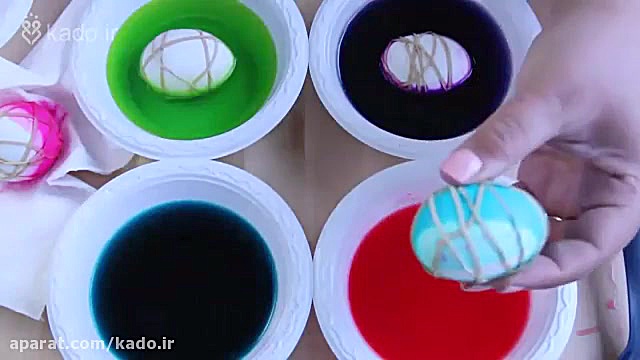 ترفند برای رنگ کردن تخم مرغ بر...