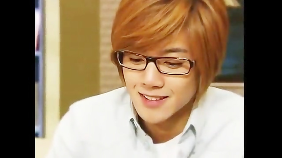 اسلاید عکس های یون جیهو :)