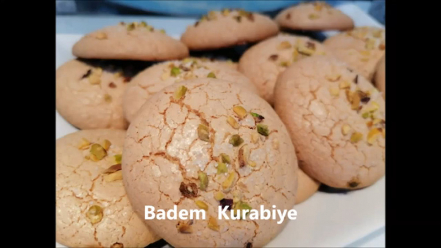 طرز تهیه شیرینی معروف قرابیه ت...