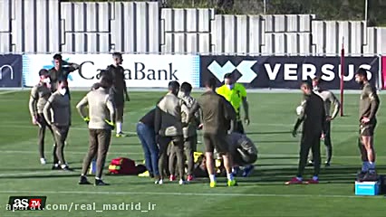 بی هوش شدن ناگهانی دمبله در تم...