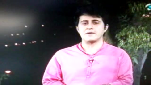 بازی کردن گربه با هومن حاجی عب...