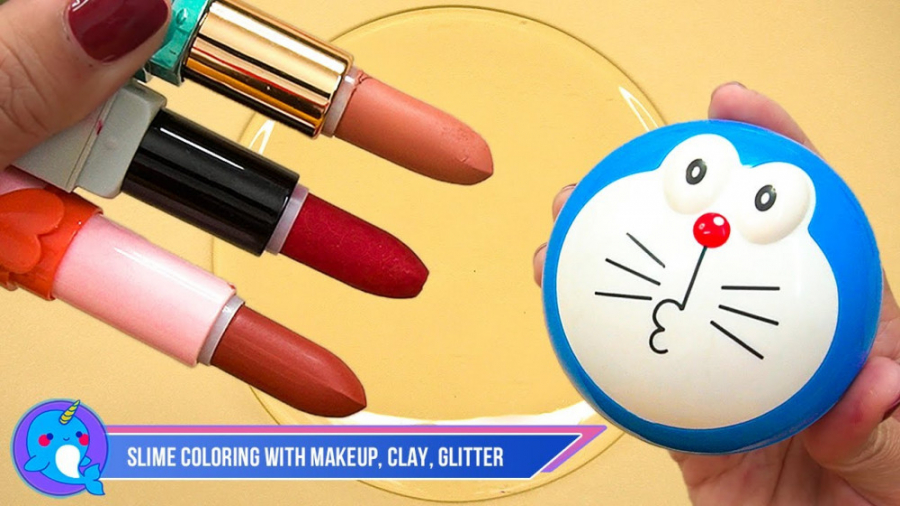 بازی با اسلایم میکاپ