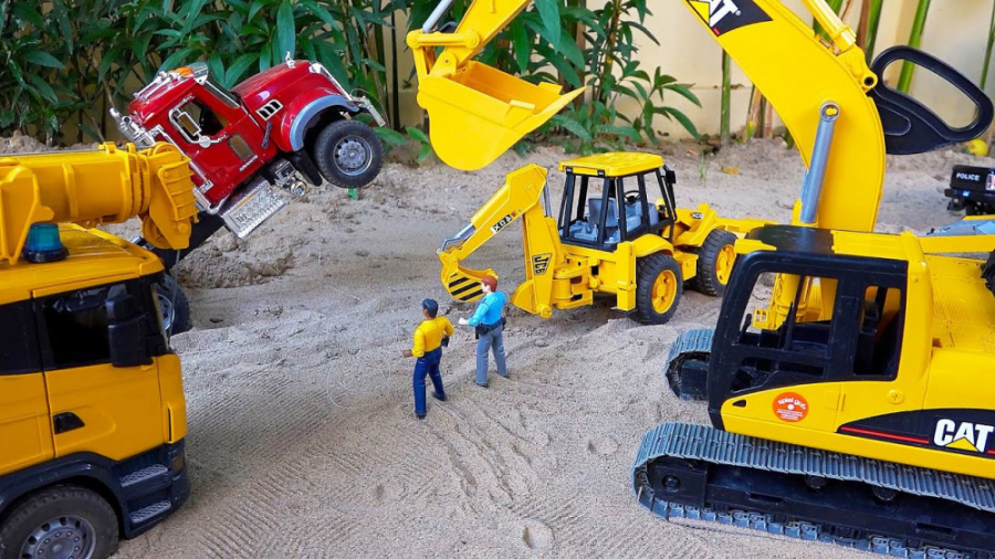 اسباب بازی کودکانه ماشین بازی...