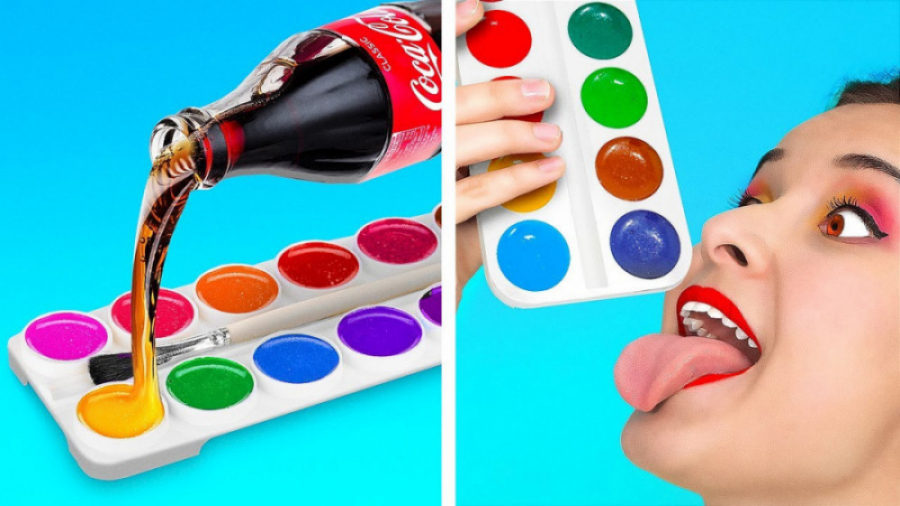 بردن یواشکی خوراکی در همه جا !