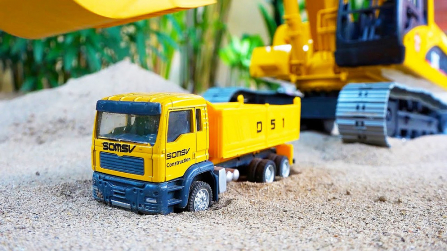 اسباب بازی کودکانه ماشین بازی...