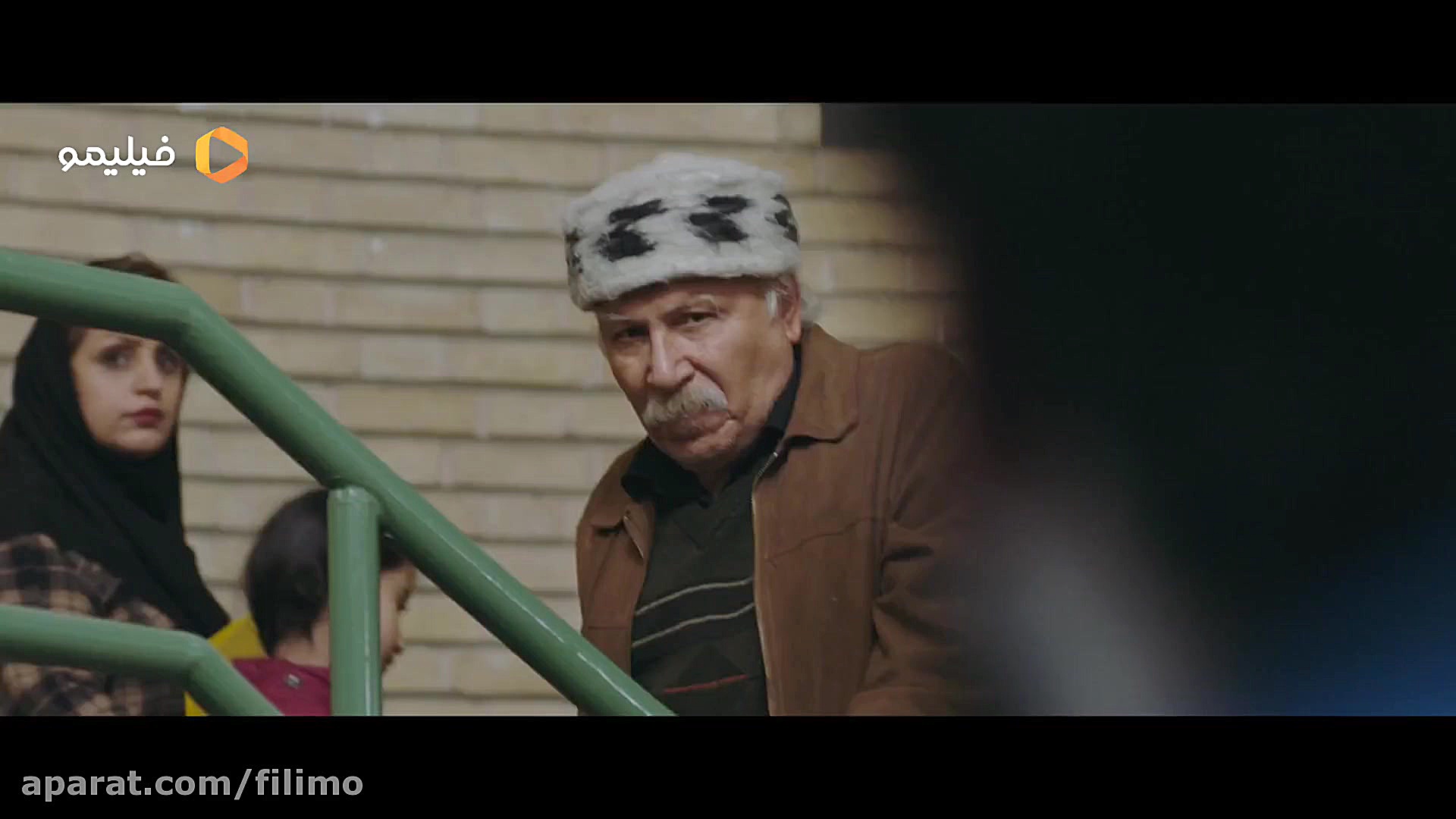 اکران آنلاین فیلم سینمایی شنای...