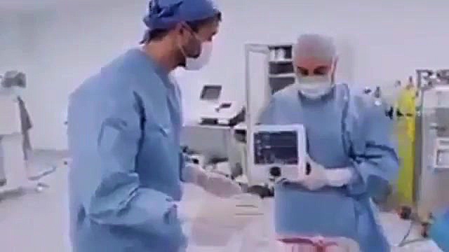 قلب حیوانی که بیرون از بدنش کا...