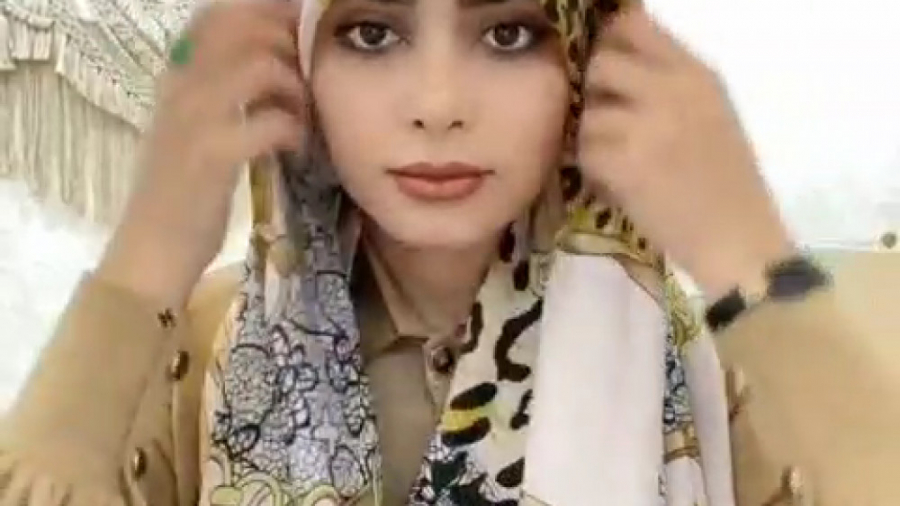 روسری سر کردن ریحانه خانم