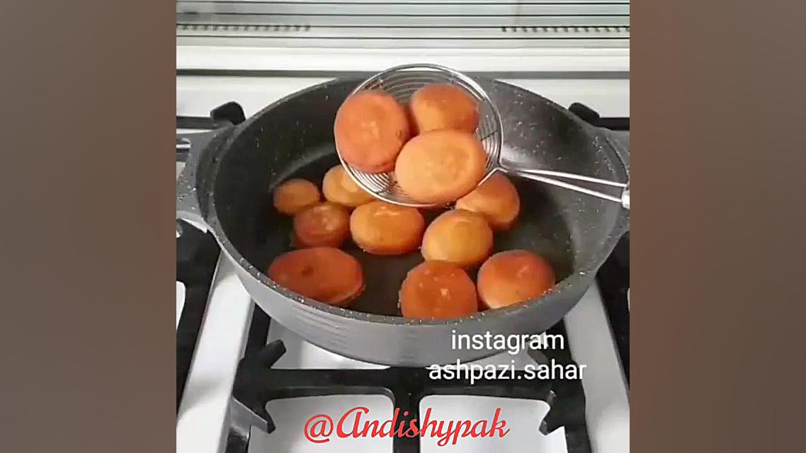 کیک قاشقی بدون فر و همزن