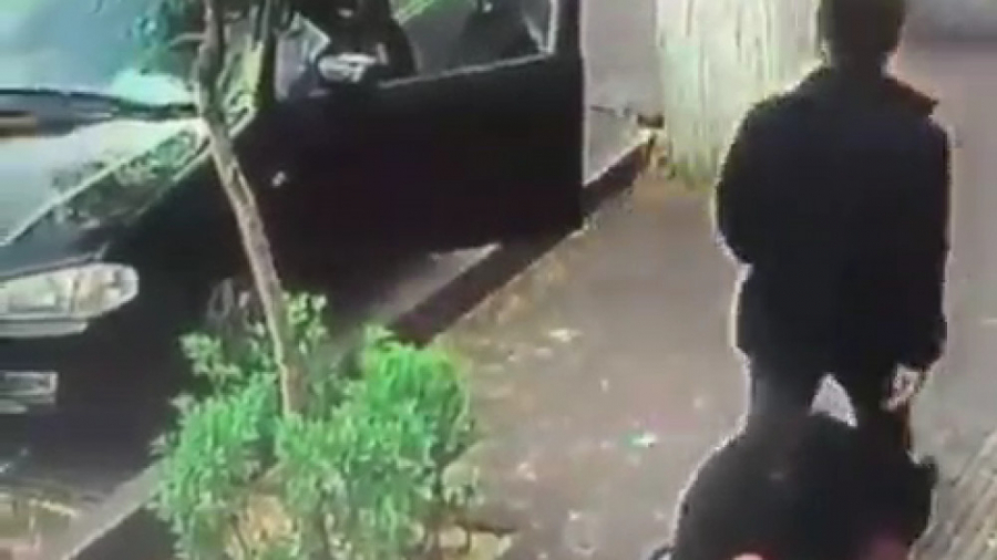 روش جدید گوشی قاپی (مواظب گوشی...