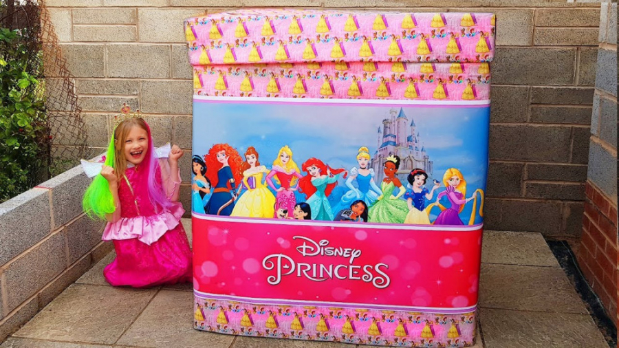 بزرگترین جعبه سوپرایز پرنسسهای...