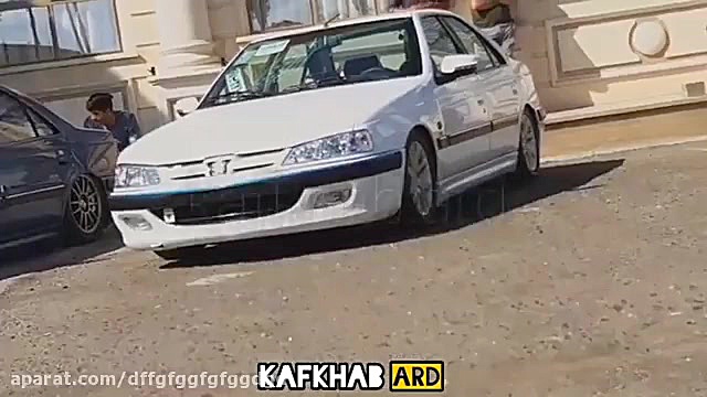 جمعی از ماشین های کف خواب