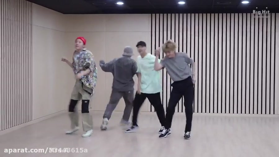 تمرین رقص ترانه ی دینامیت از ب...