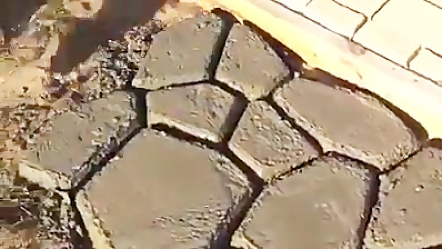 چگونه میتوان سنگ فرش بتنی ساخت