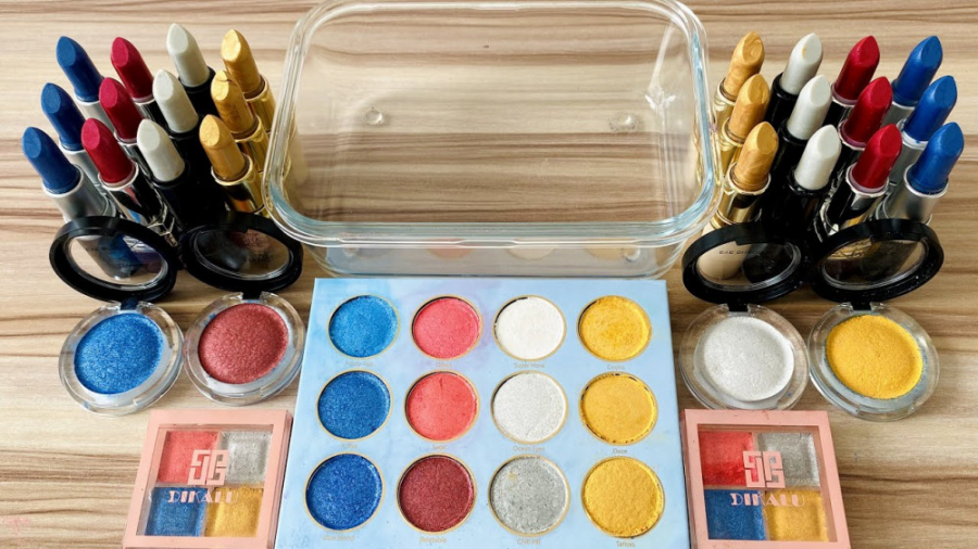 مخلوط کلکسیون لوازم ارایشی در...