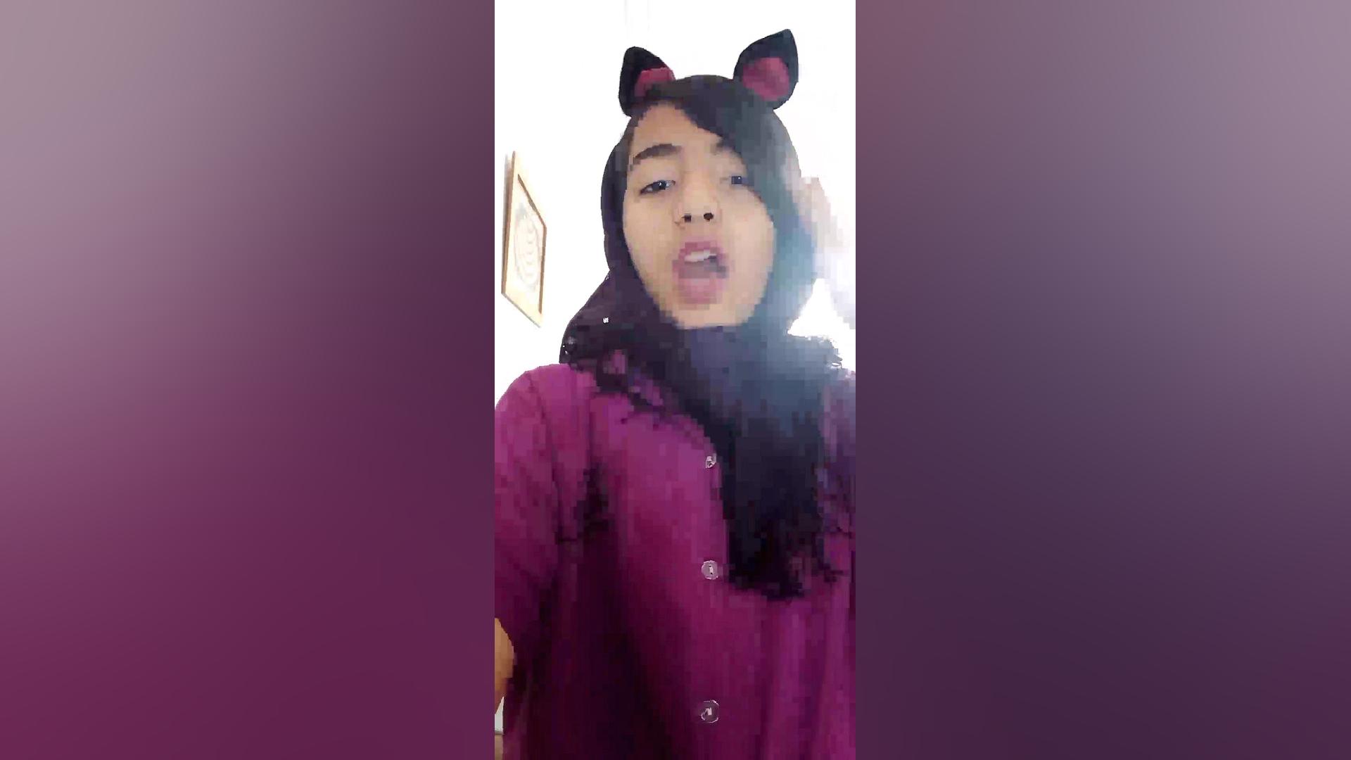 دامسمش هستی جون دوستش داری لای...