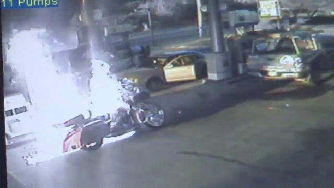 سوختن موتور و موتورسوار ناجور