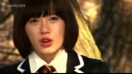 جیهو در حال ویولون زدن