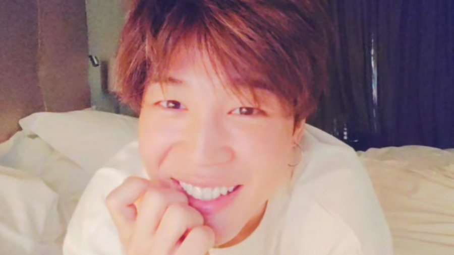 BTS لایو تولد جیمین بعداز کنسر...