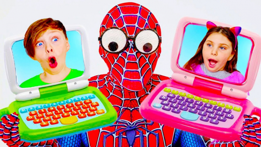 آدریانا شو جدید  آدریانا و دوس...