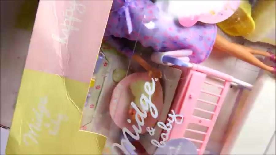 باربی حامله