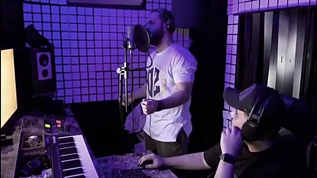 مسیح و ارش غمگین