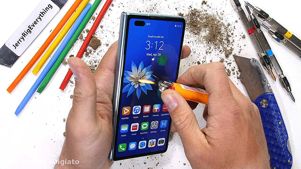 تست مقاومت هواوی میت ایکس 2