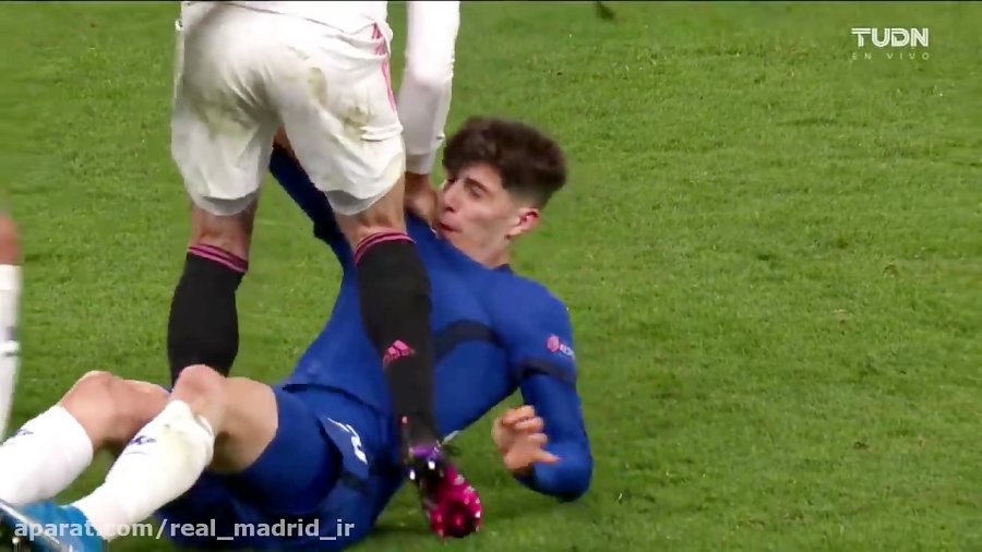 درگیری و دست به یقه شدن ناچو ب...