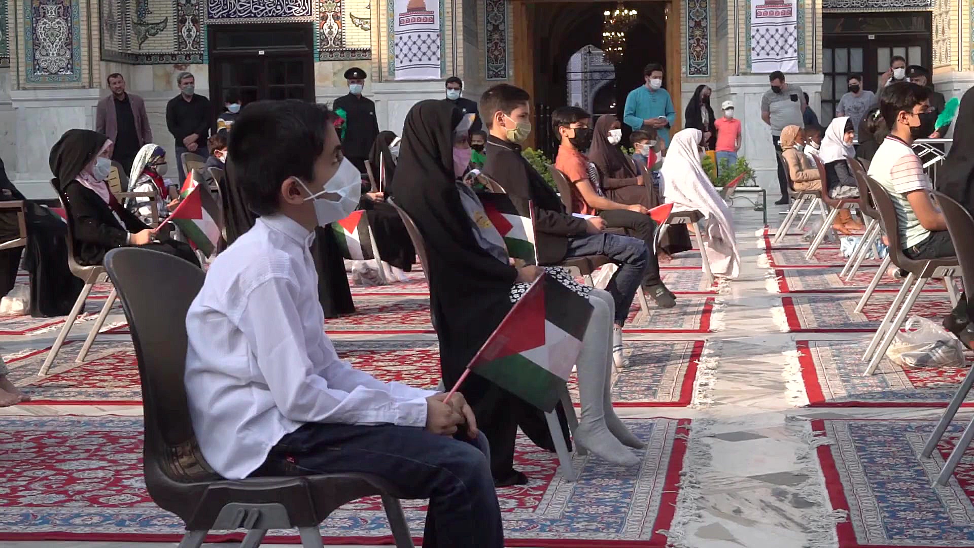 گرامیداشت روز قدس در حرم مطهر...