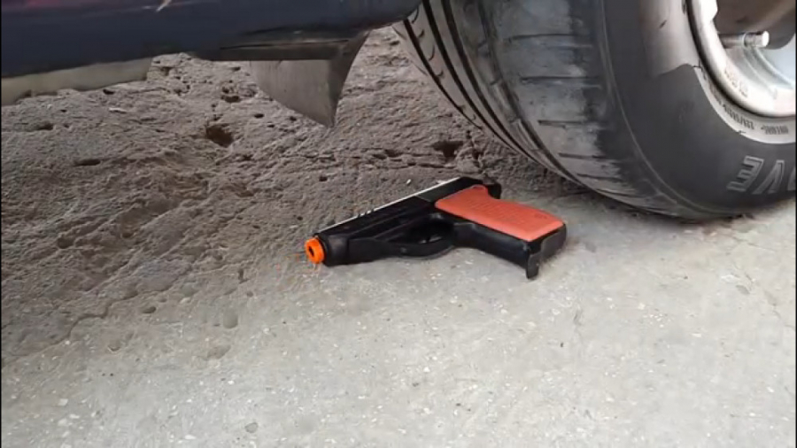 ردشدن از روی اجسام ترد و نرم...