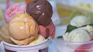 بستنی ایتالیایی در جاده چالوس