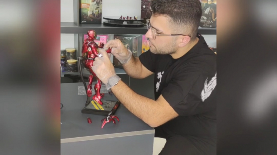 اکشن فیگور آیرون من هات تویز I...